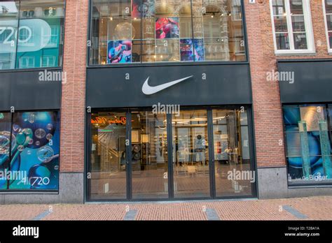 nike kalverstraat